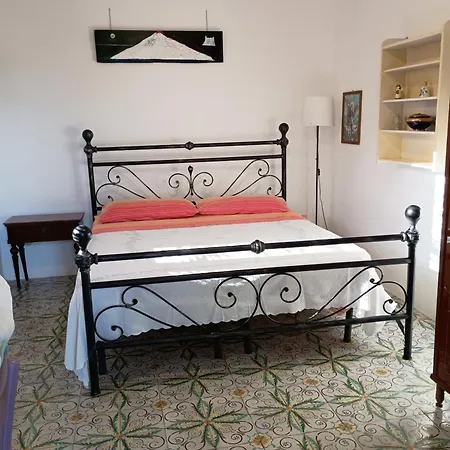 Casa Agrumeto * סטרומבולי